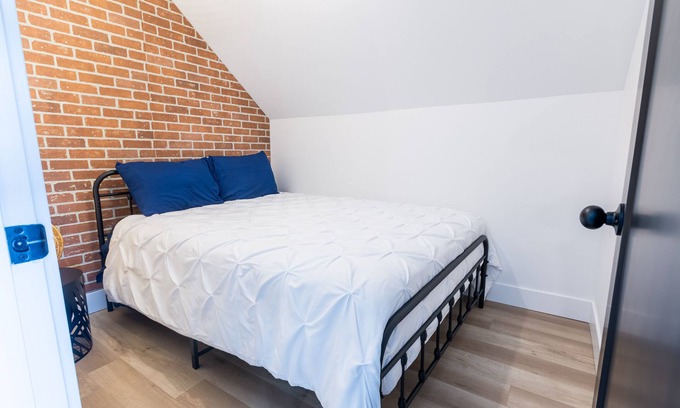 Newfoundland Apartment | Jeannie & Clyde’s, a charming ocean view loft in Bay Bulls, NL.