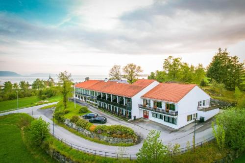 Jelsa Hotel | Jelsa Hotell