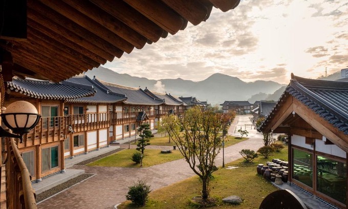Kaeksa Hotel | Jeonju Wangyijimil Hanok Hotel