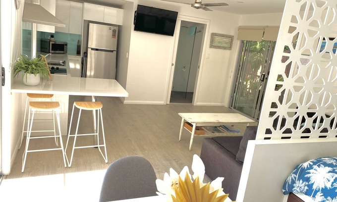 Coffs Harbour House | Jetty BUNGALOW, Pet Friendly