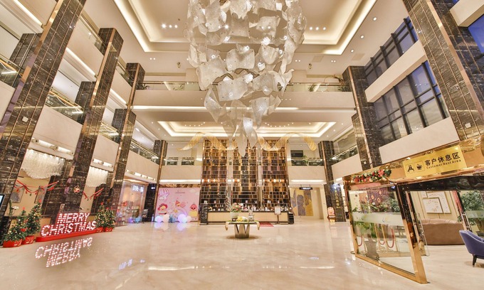 Jianghai Qu Hotel | Jianghai Country Garden Phoenix Hotel