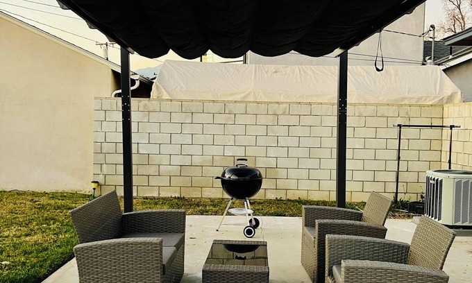 Mayflower Village House | Jie’s choice 3b single house with large backyard