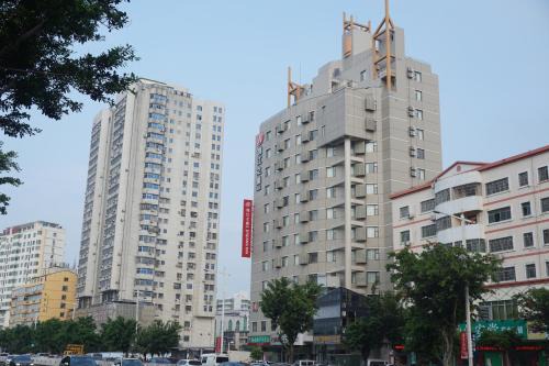 Long Hua Hotel | Jinjiang Inn Haikou Binhai Avenue Qilou Old Street