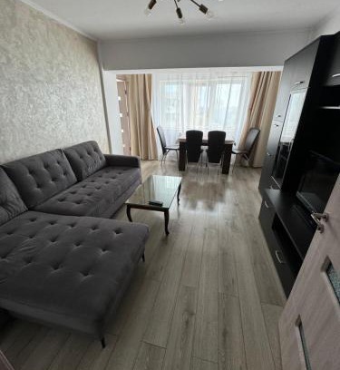 Constanta Apartment | Johnny's Home