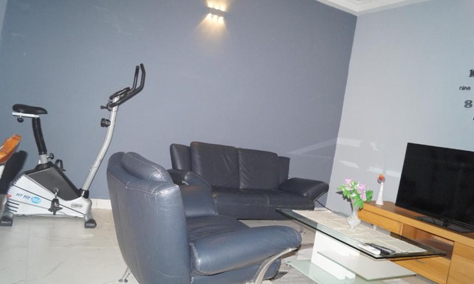 Douala Apartment | Joli studio climatisé à Logbessou - IUC