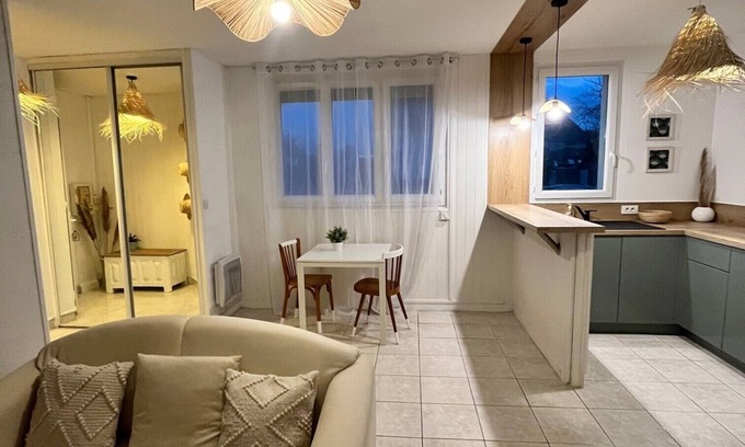 Sucy-en-Brie House | Jolie Maison de 40m2 Avec Jardin Proche Paris et Disneyland Gare rer A
