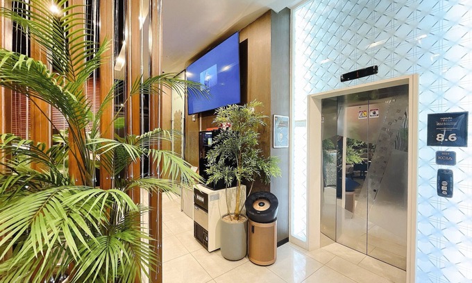 Sungin-dong Hotel | Jongno Lumia Tourist Hotel