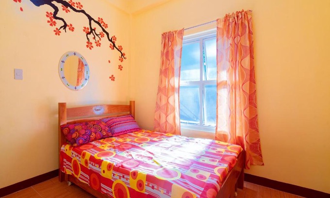 Coron Town Proper House | Joval Homestay