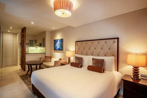 Wack-Wack Greenhills Apartment | Joy Nostalg Hotel and Suites Manila Managed by The Ascott Limited