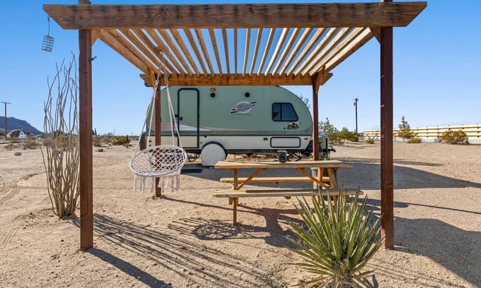 Joshua Tree House | JT Village Campground - Lil Miss Daisy