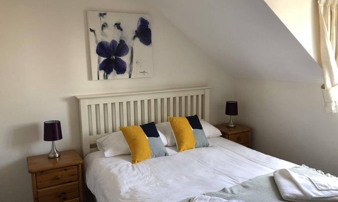 Oakham House | Jubilee House - Town centre house in Oakham
