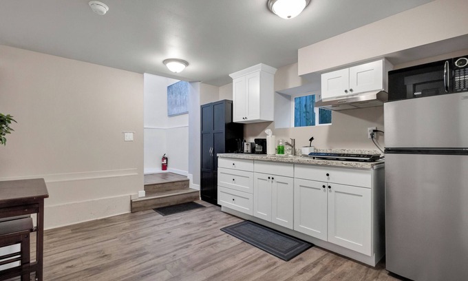 Atlantic House | Judkins House - Close to Downtown