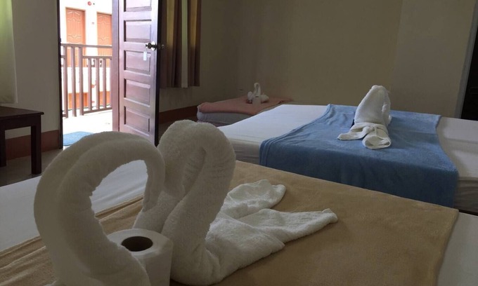 Tawala Bed & Breakfast | Junlyn Apartelle Standard room good for 2nn
