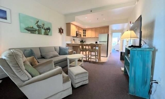 Hatteras Condo | Just Beachy! Short walk to the beach, shops and ferry!