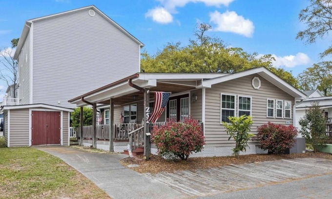 Myrtle Beach House | Just Listed! 3 BR, Covered Porch + Lake Views