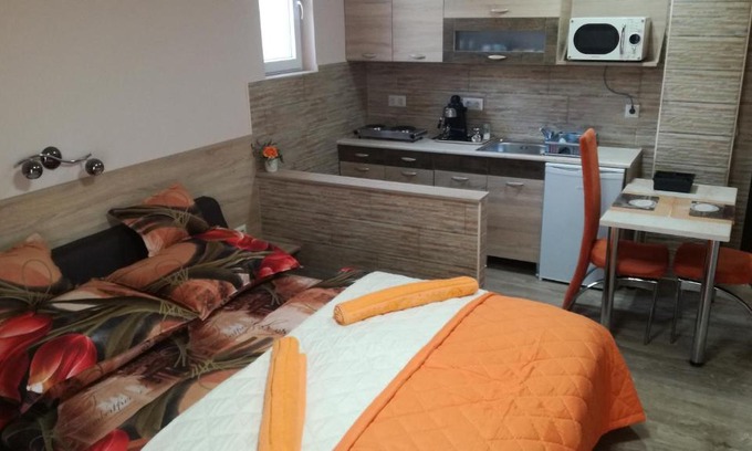 Mosonmagyarovar Apartment | Kéri Vendégház