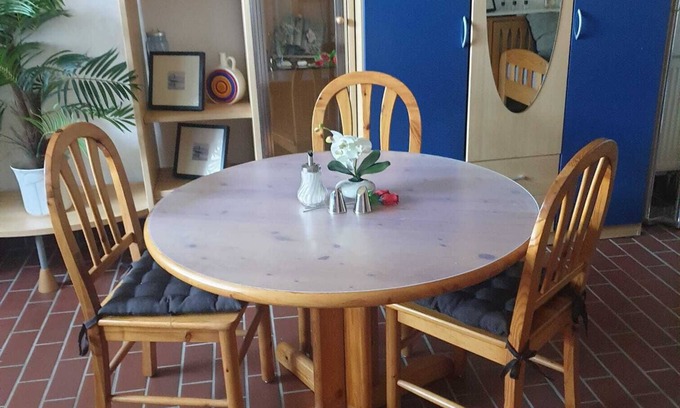 Elbersroth Apartment | Kaiser's Doppelzimmer 4 Fewo in Franken