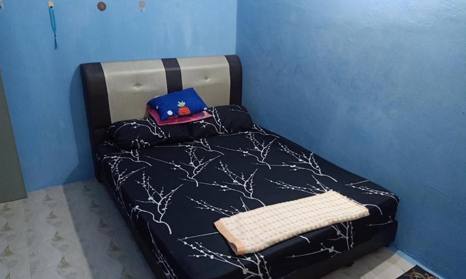 Kampung Padang Luas House | Kak gee homestay