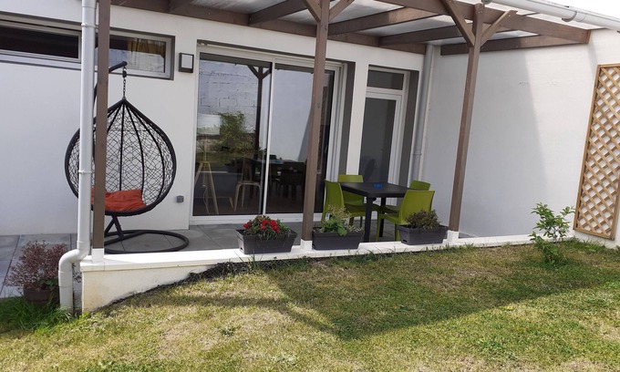 Lanester Apartment | KALEE Garden apartment