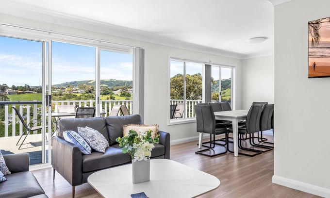 Kiama House | Kaleula Spacious Beach House