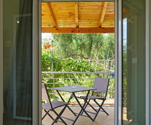 Paralia Vergas Apartment | KALIMERA Suite Kalamata