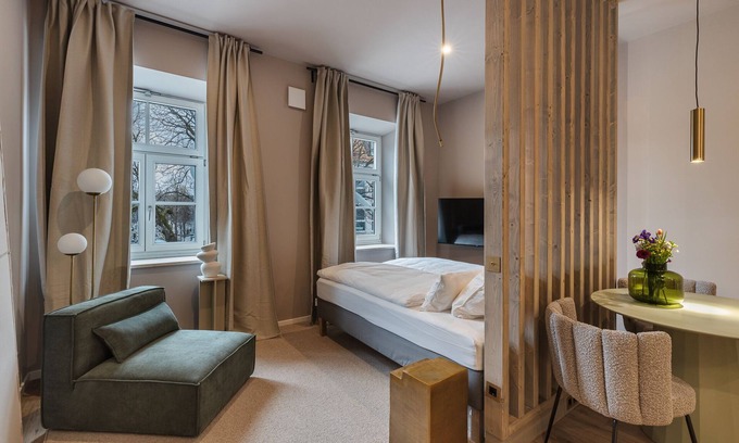 Altperlach Apartment | Kalm stay - a design Aparthotel