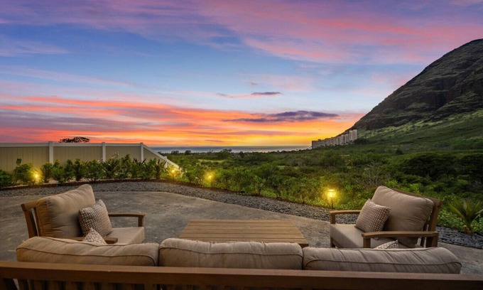 Makaha Valley House | Kalo Homes - Moana Beach Cottage