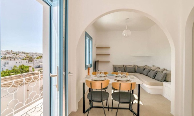 Naousa Apartment | Kamara House - 200m from Naoussa Port