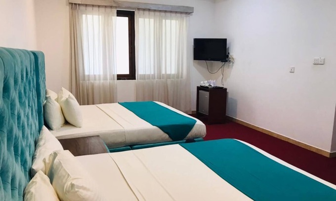 Tennekumbura House | Kandy Blue Luxury Guesthouse