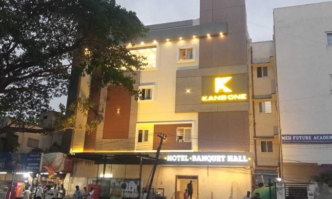 Pallavaram Hotel | Kansone Hotel And Banquets