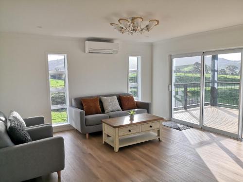 Karapiro House | Karapiro Retreats holiday house