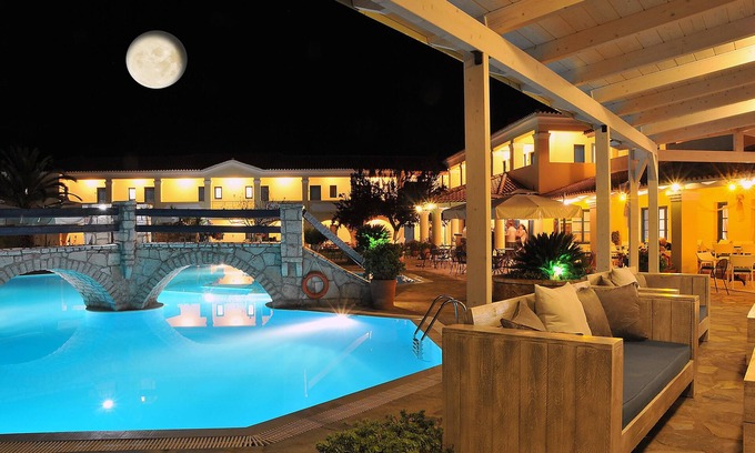 Karavostasi Hotel | Karavostasi Beach Hotel