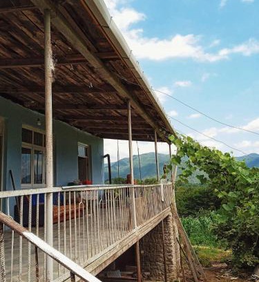 Likani House | Kari