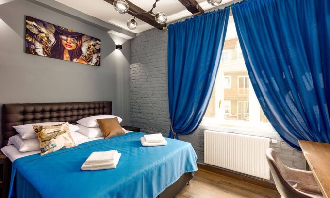 Karlovy Vary Condo | Karlovy Charme Inn: Deluxe 2BR Apt No.423