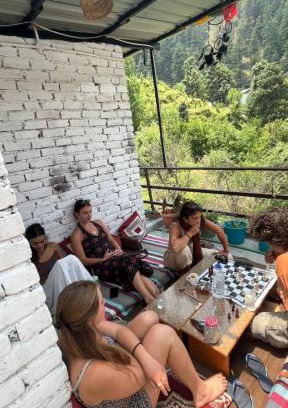 Kasol House | Kasolview Homestay and Peace Inn Cafe