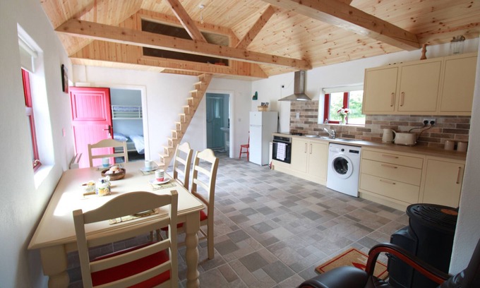 Achill Sound Cottage | Kate's Cottage, Louisburg