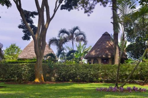 Entebbe Hotel | KAZ Cottages Entebbe