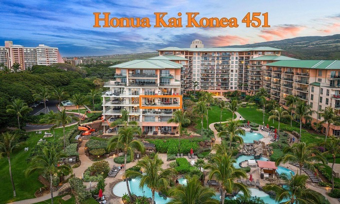 Honokowai Condo | KBM Resorts | Spacious Ocean View 11-Bedroom Honua Kai Collection | Multi Unit Listing | Same Floor | 4 Free Rental Cars! HKK-445/49/50/51