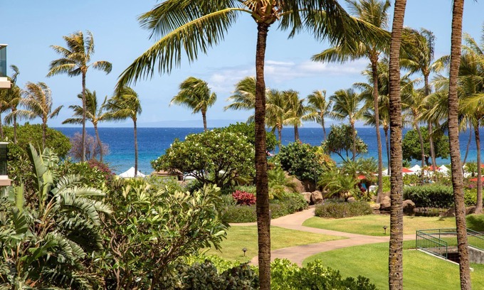Honokowai Condo | KBM Resorts | Spacious 3-Bedroom Honua Kai Collection | Multi Unit Listing | Same Floor | Ocean Views + 2 Free Rental Cars! HKH-236/38