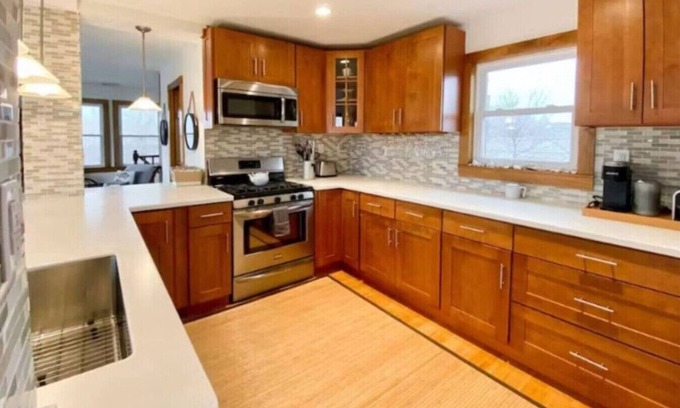 Keansburg House | Keansburg Beach house + Hot Tub
