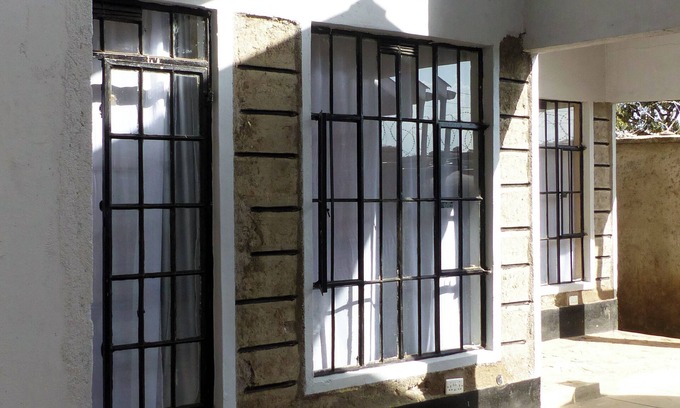 Nyeri Hotel | KEDOVO COTTAGES