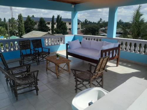 Kilifi Bed & Breakfast | Kelly Homes