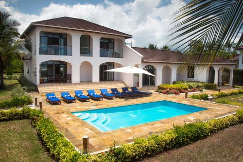 Marumbi Villa | Kena Beach Villas