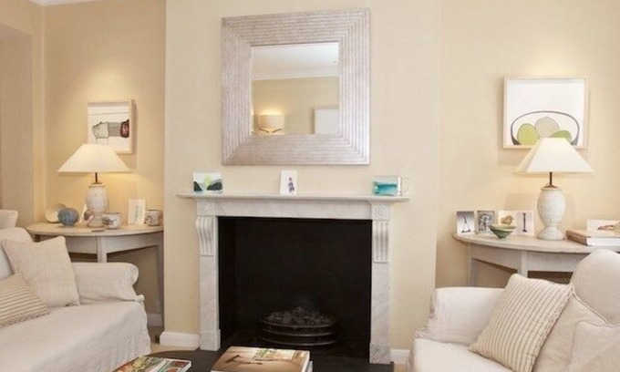 Abingdon Villa | Kensington House for holiday rentals