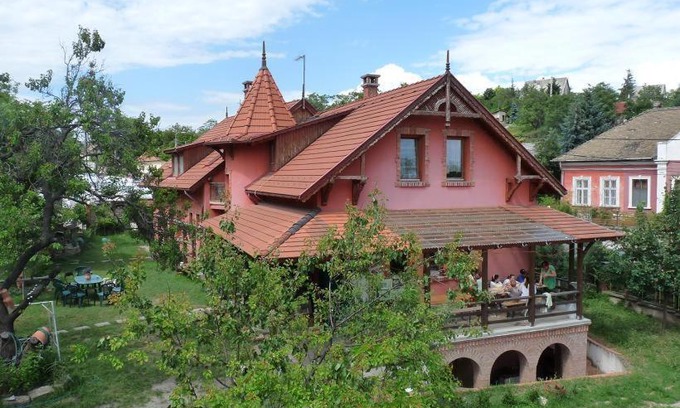 District XXII House | Kerámiapark Guesthaus