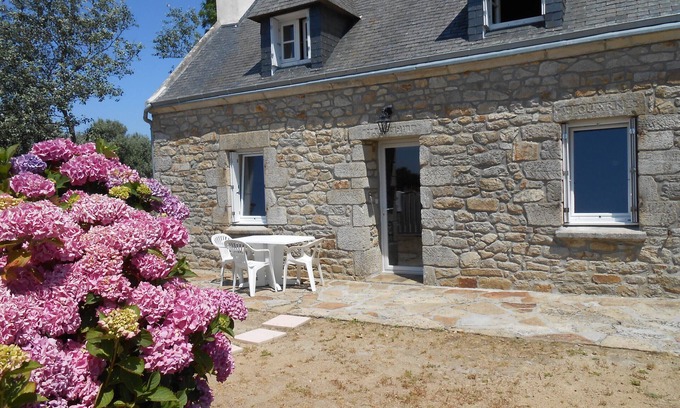 Primelin House | KERVRANT - Maison Bretonne, Bord Mer - AD6008
