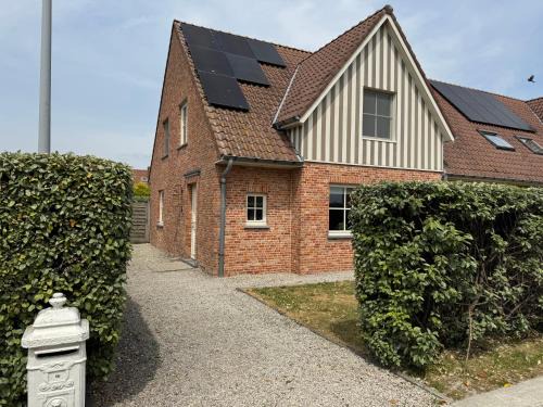 Vlissegem House | Key Corner, Holiday home