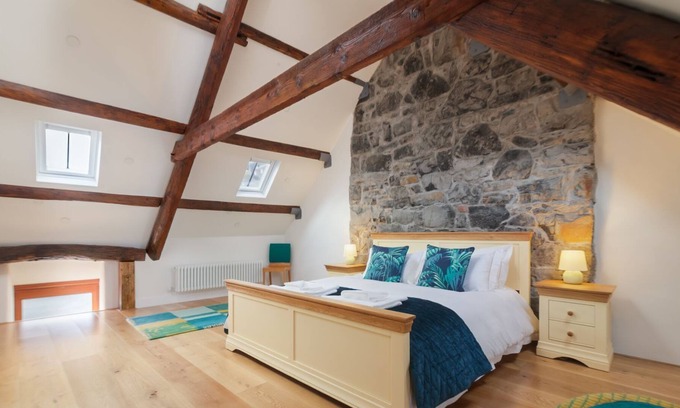 Castletown Cottage | Keys Cottage - a holiday cottage that sleeps 4 guests in 2 bedrooms
