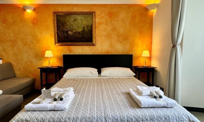 Castelletto Apartment | Keys House two-room apartment in the historic center, portoantico, aquarium of Genoa