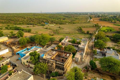 Gurugram Villa | Khohar Haveli with Complimentary Breakfast and outdoor pool